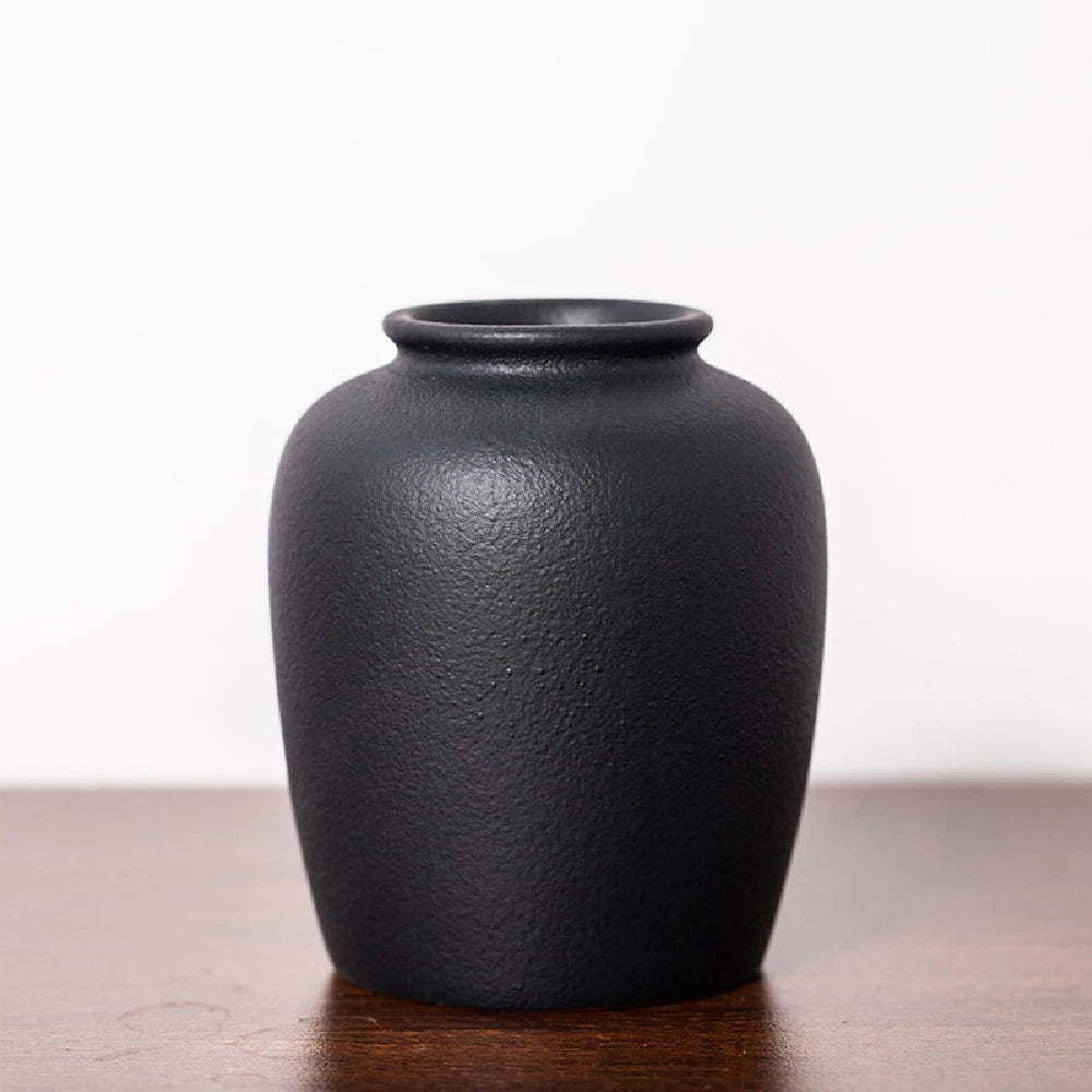 Small Matte Ceramic Vase – Frosted Modern Home Decor
