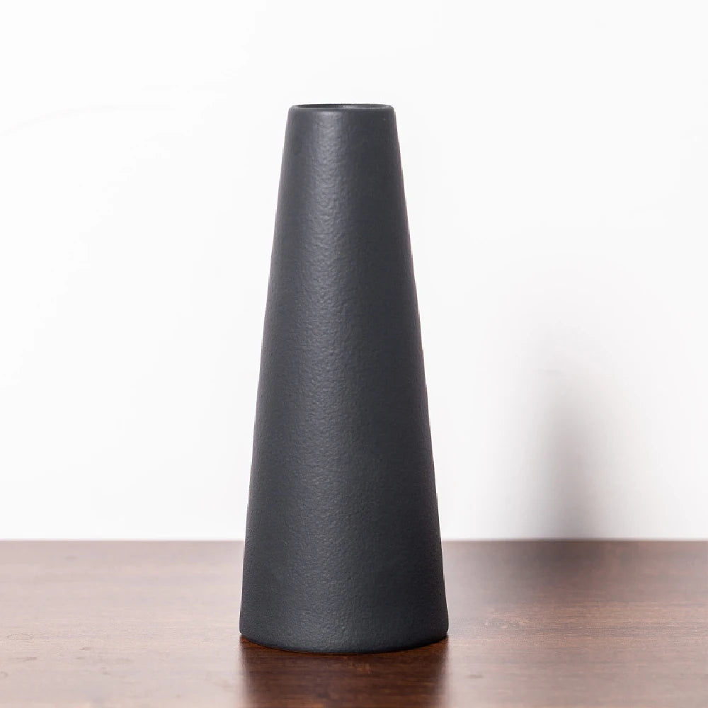Small Matte Ceramic Vase – Frosted Modern Home Decor